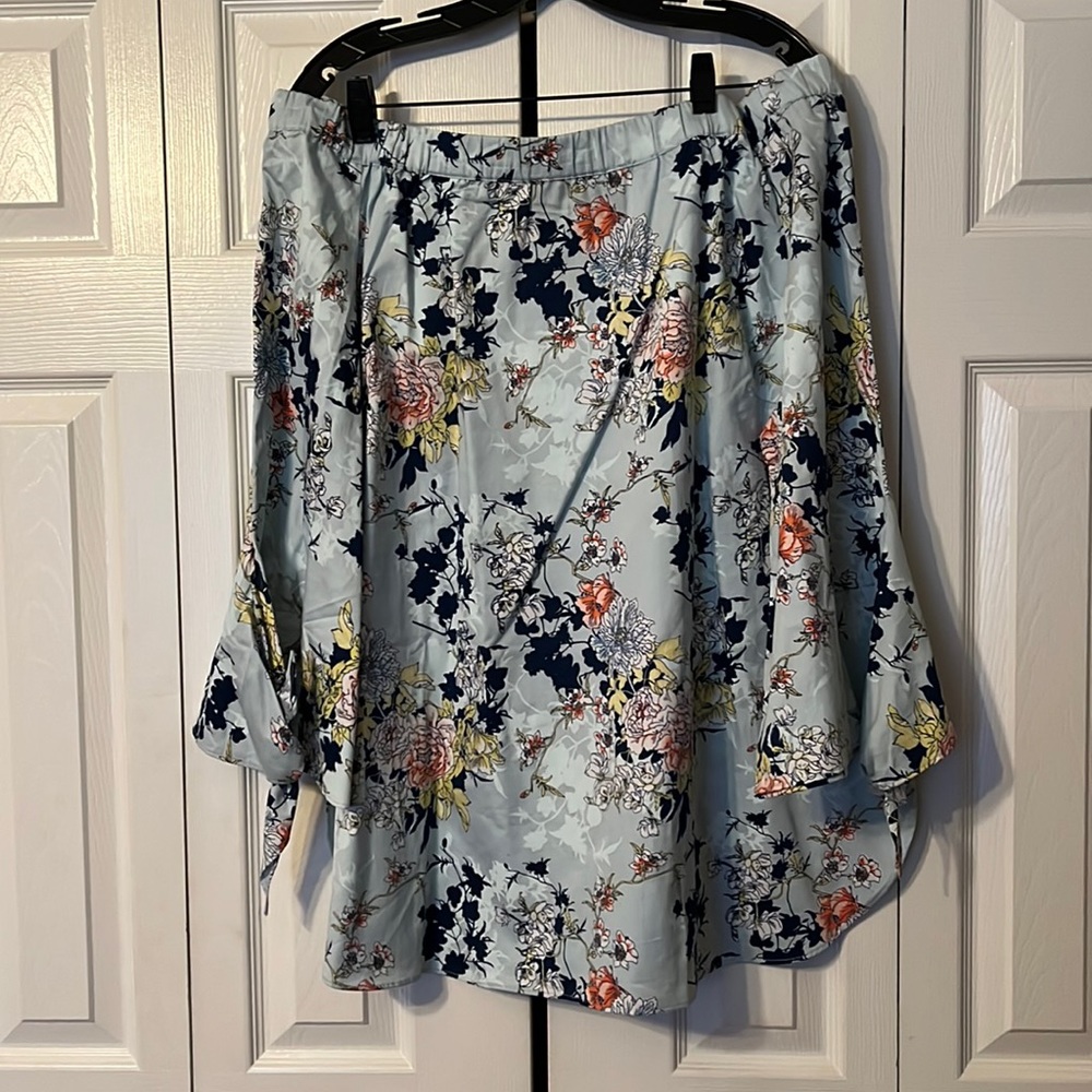 Denim 24/7 Women Plus Off The Shoulder Floral Printed Top